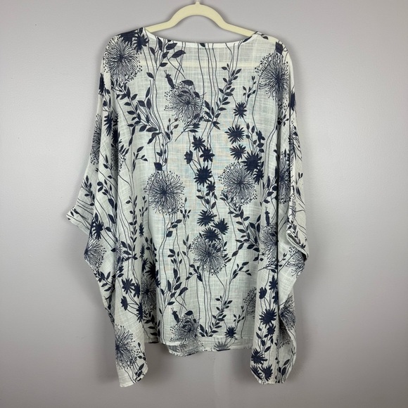 Beyond Capri Blue White Short Sleeve Boxy Tunic One Size - Picture 10 of 10